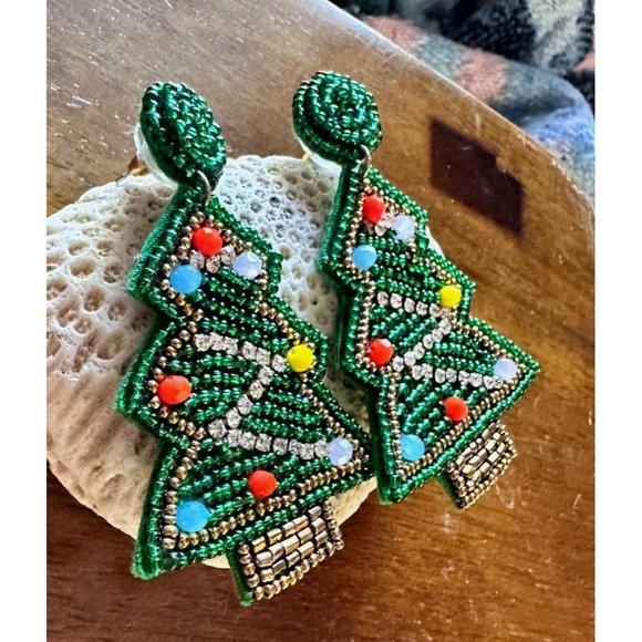 Beaded Christmas Tree Earrings Handmade embellished Ornaments Dangle Pos… - Picture 10 of 12